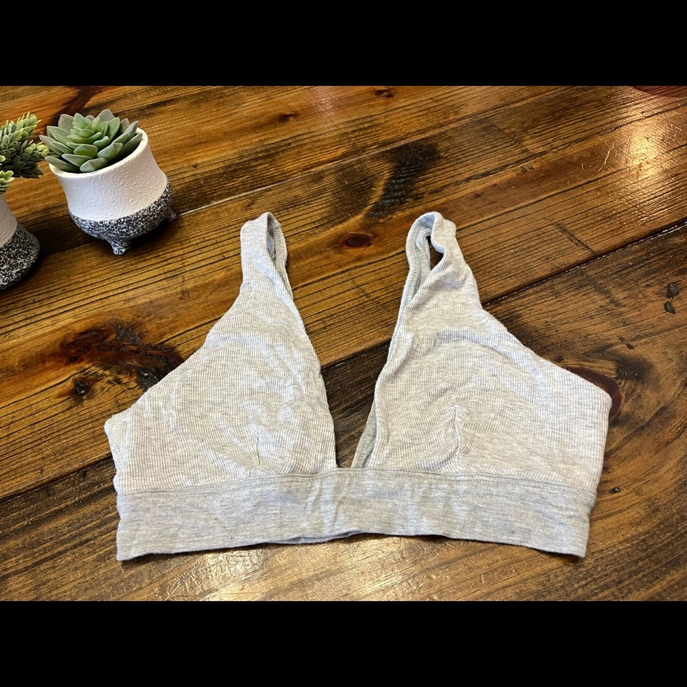 Victoria’s Secret lounge wear bra size medium.